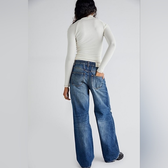 Free People CLOSED Nolin Relaxed Fit Distressed Blue Jeans Wide-Leg Italy Sz 31 - Picture 5 of 16